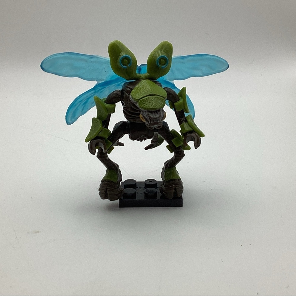 Halo Mega Construx Covenant Drone Green UNSC
